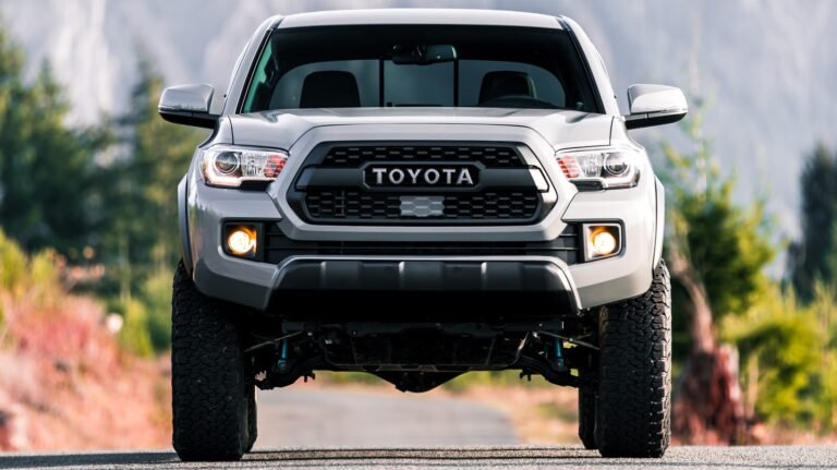 which Toyota truck has the highest towing capacity